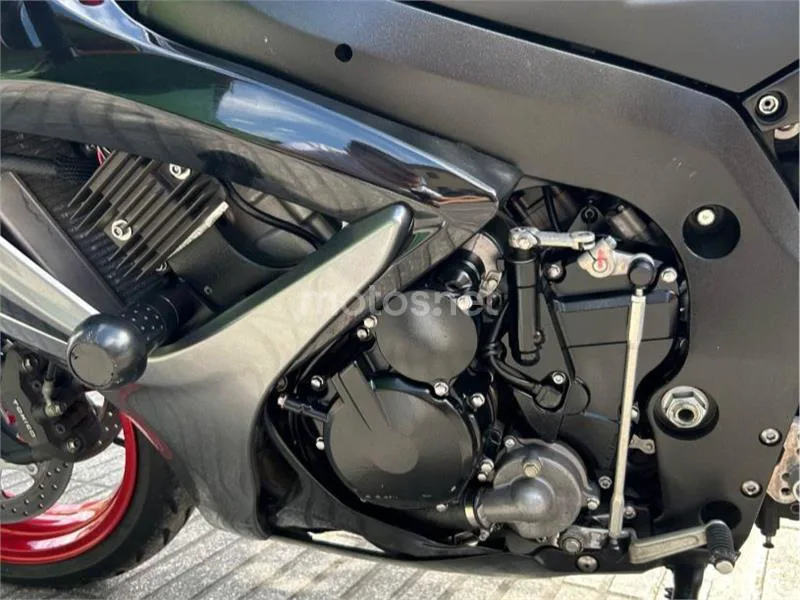 Suzuki GSX-R600 – Vista 6