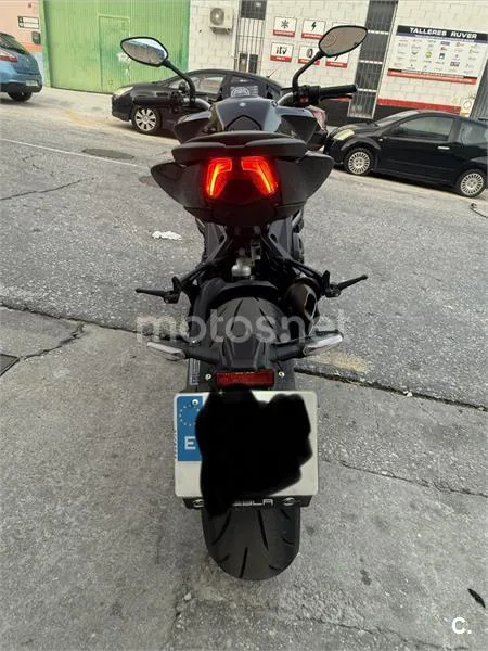 MV Agusta BRUTALE – Vista 4