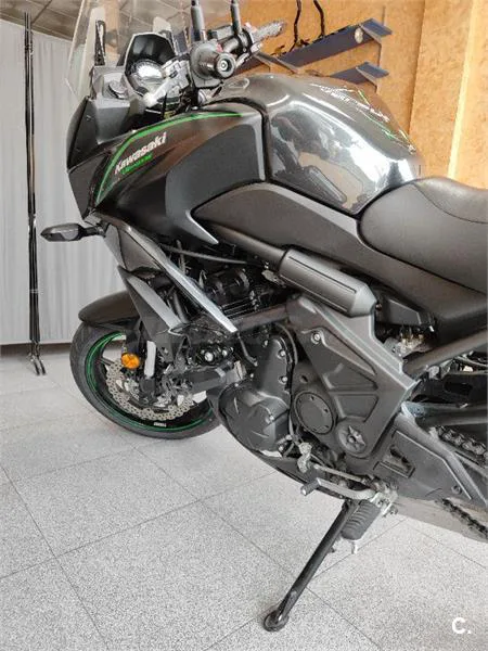 Kawasaki Versys – Vista 5