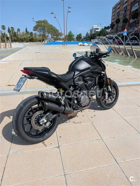 Ducati Monster – Vista 2