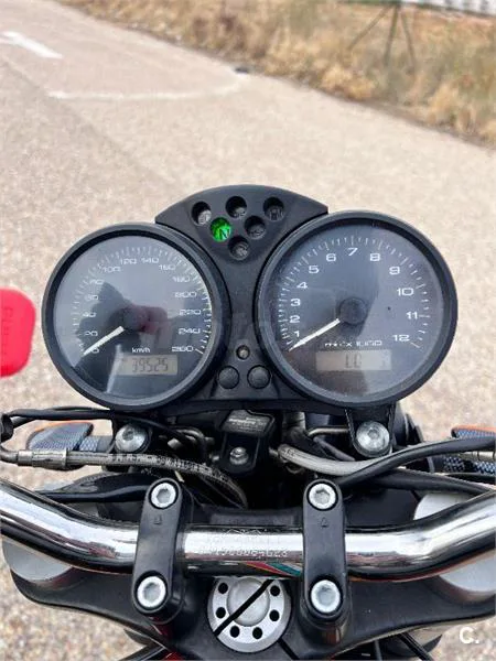 Ducati Monster 696 – Vista 2