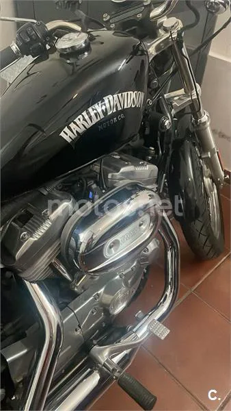 Harley-Davidson Sportster 883 – Vista 3