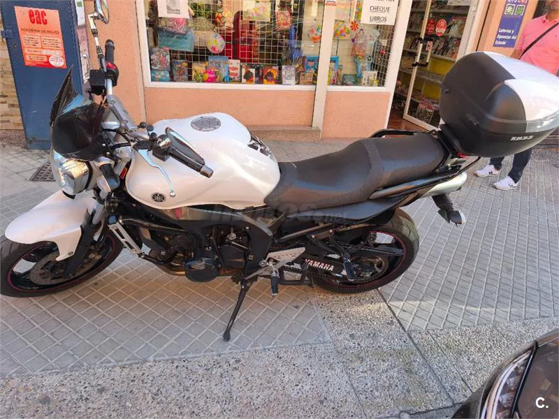 Yamaha FZ6 S – Vista 6