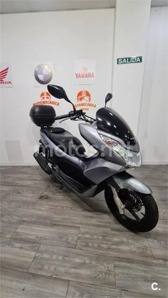 Honda PCX 125 – Vista 5