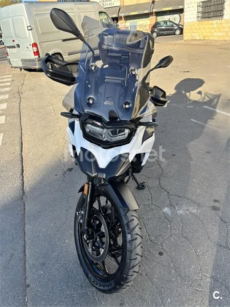 BMW F 750 – Vista 2