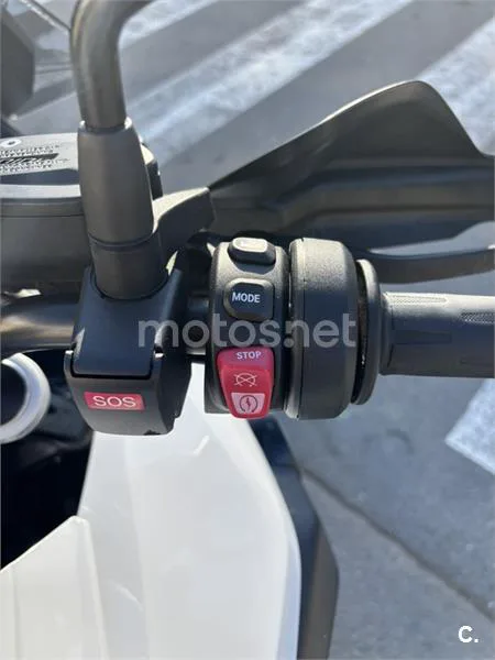 BMW F 750 – Vista 6