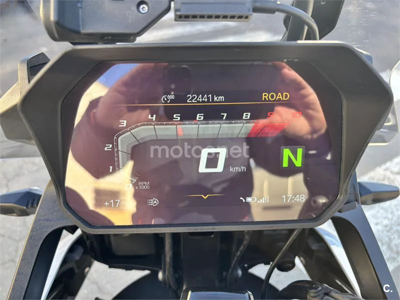 BMW F 750 – Vista 7