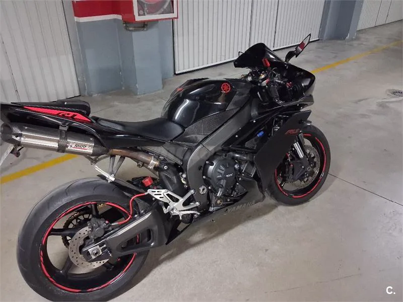 Yamaha R1 – Vista 5