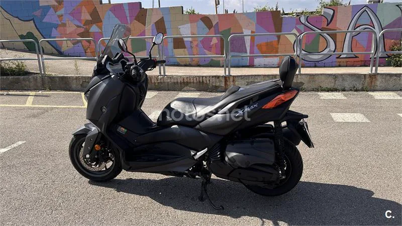 Yamaha XMAX 400 – Vista 5