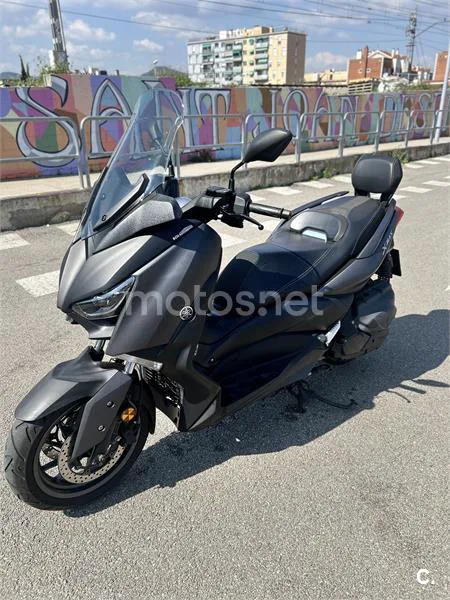 Yamaha XMAX 400 – Vista 6