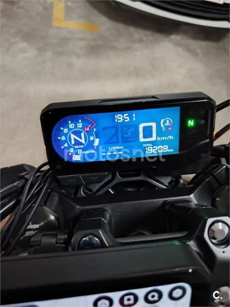 Honda CB 650 R – Vista 6