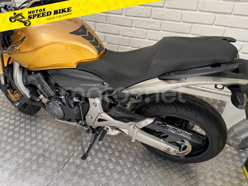 Honda CB 600 F Hornet – Vista 14