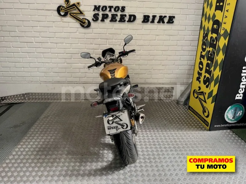 Honda CB 600 F Hornet – Vista 17