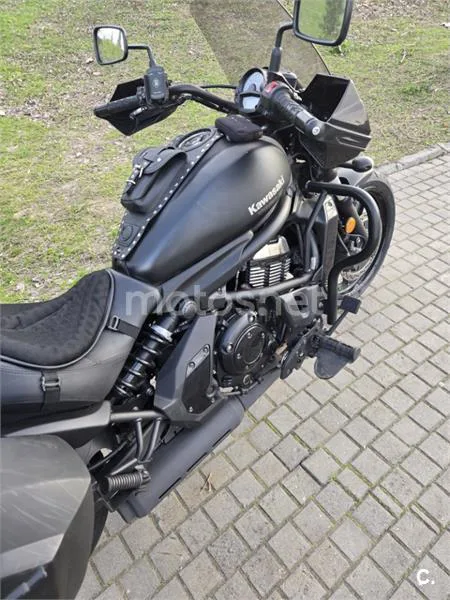 Kawasaki Vulcan S – Vista 8