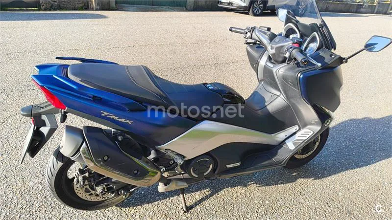 Yamaha TMAX – Vista 5