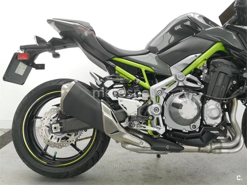 Kawasaki Z900 – Vista 5