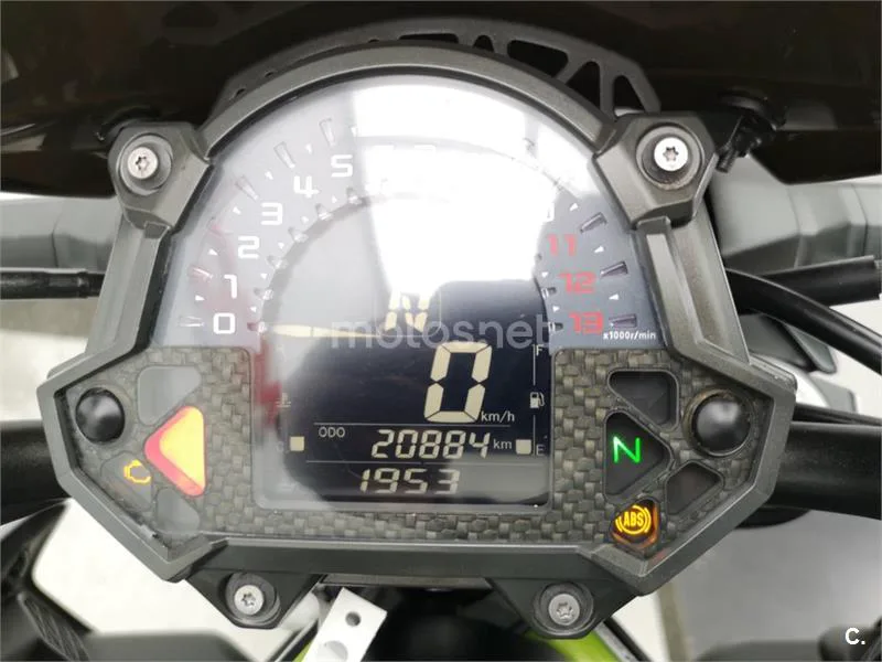 Kawasaki Z900 – Vista 10