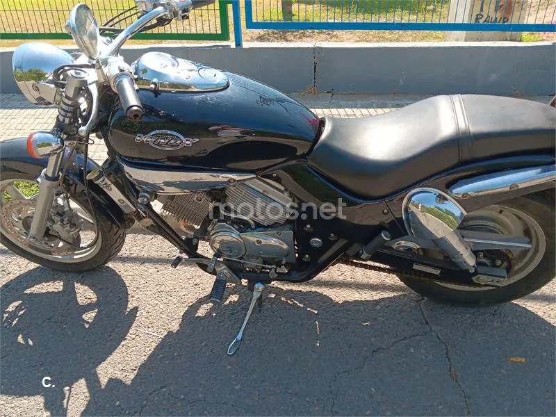 Kymco Venox 250 – Vista 4