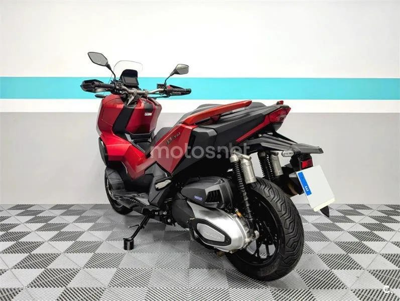 Honda ADV 350 – Vista 6