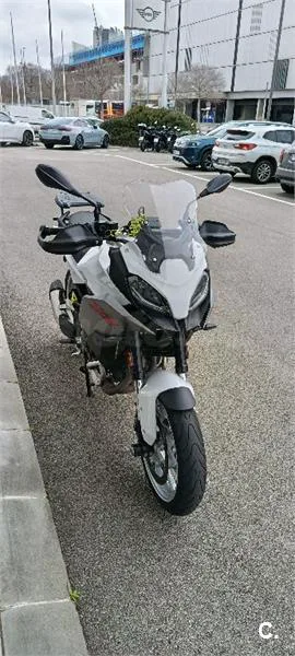 BMW F 900 XR – Vista 6