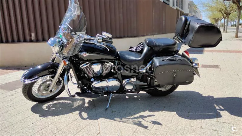 Kawasaki VN 900 CLASSIC – Vista 5