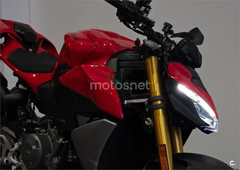 Ducati Streetfighter V2 – Vista 6