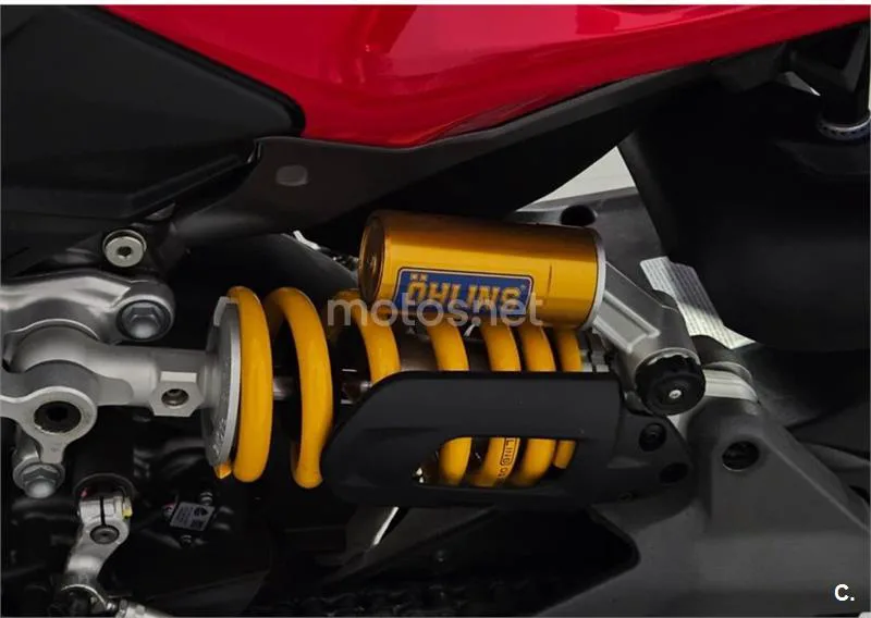 Ducati Streetfighter V2 – Vista 7