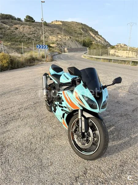 Kawasaki ZX-6R 8100 € 2010 Alicante - 2