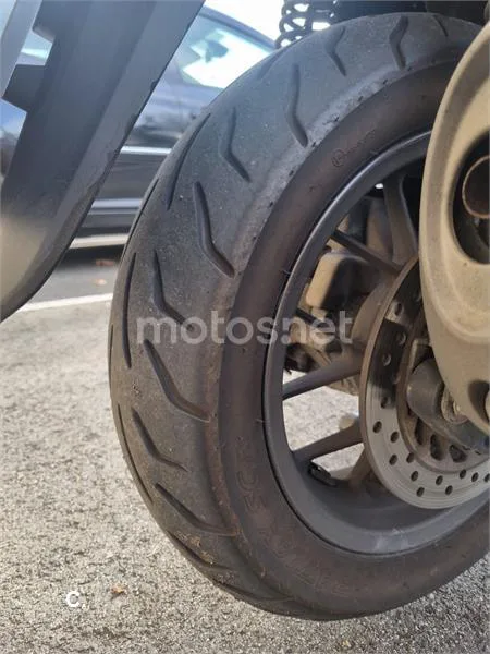 Honda NSS 300 Forza – Vista 10