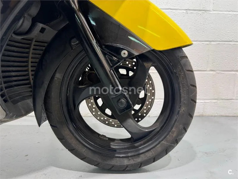 Yamaha TMAX 500 – Vista 12