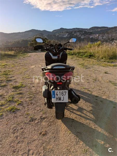 Yamaha XMAX 125 – Vista 12