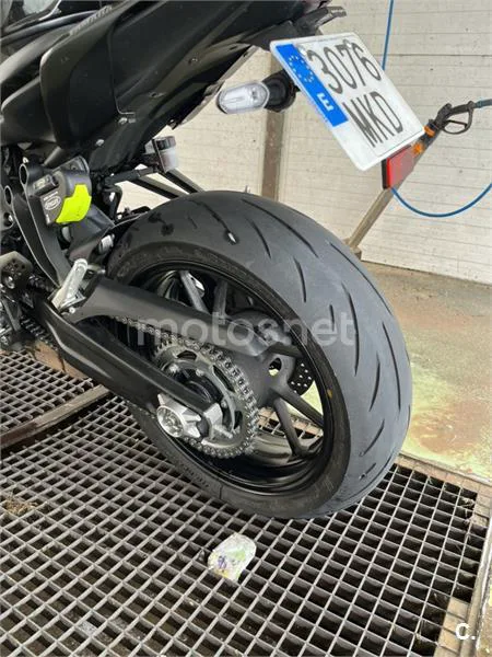 Yamaha MT-07 – Vista 5