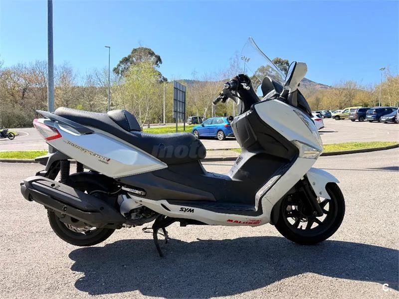 SYM Joymax 300 – Vista 2