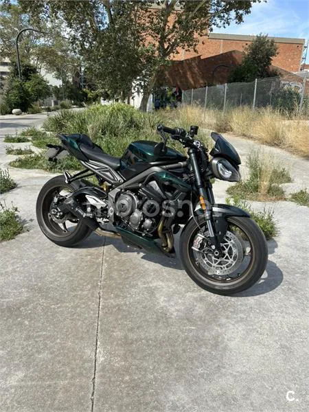 Triumph Street Triple 765 – Vista 4