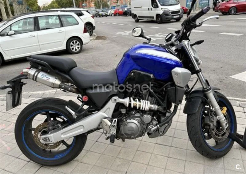 Yamaha MT-03 – Vista 2