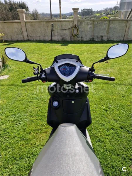 Kymco Agility City 50 – Vista 5