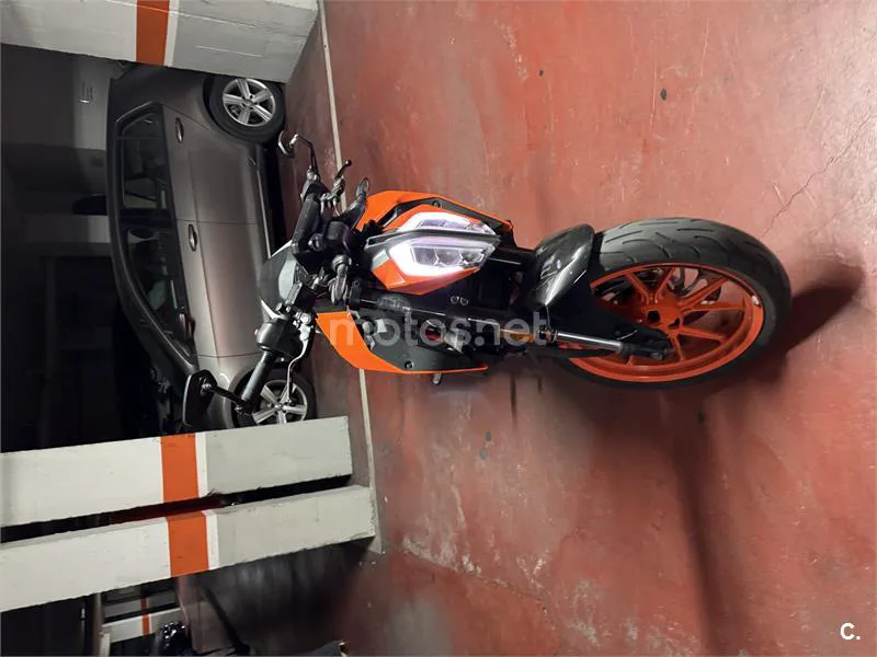 KTM 390 – Vista 2