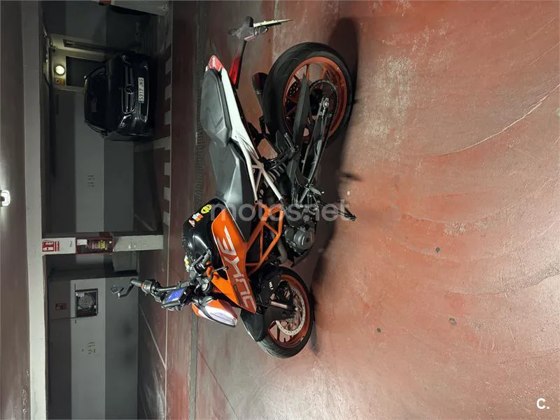 KTM 390 – Vista 4