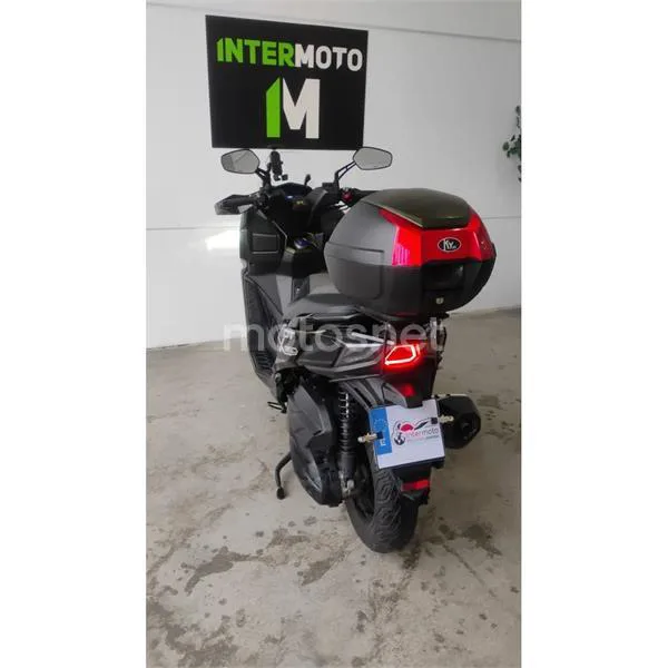Kymco DTX 350 – Vista 7