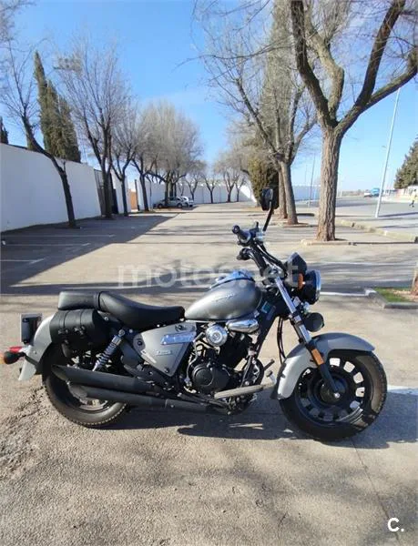 Keeway Superlight 125 – Vista 3