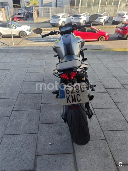 Yamaha MT-07 – Vista 2