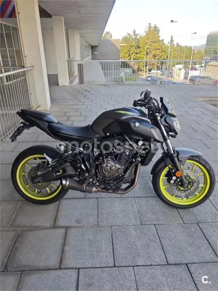 Yamaha MT-07 – Vista 3