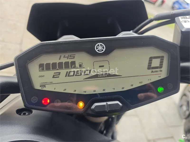 Yamaha MT-07 – Vista 5