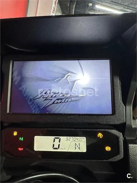 Honda CRF 1100L Africa Twin – Vista 9