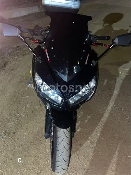 Kawasaki Z 1000 SX – Vista 5