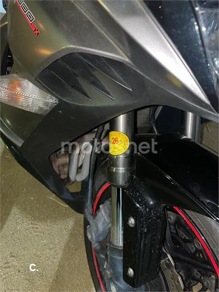 Kawasaki Z 1000 SX – Vista 8