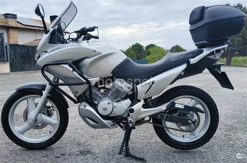 Honda XL 125 Varadero – Vista 2