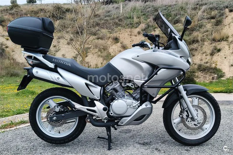 Honda XL 125 Varadero – Vista 3