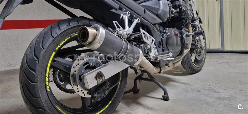 Suzuki Bandit 650 – Vista 2