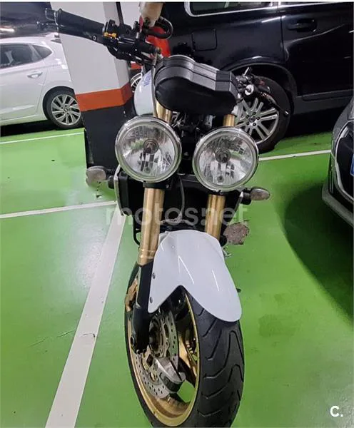Triumph Speed Triple – Vista 3